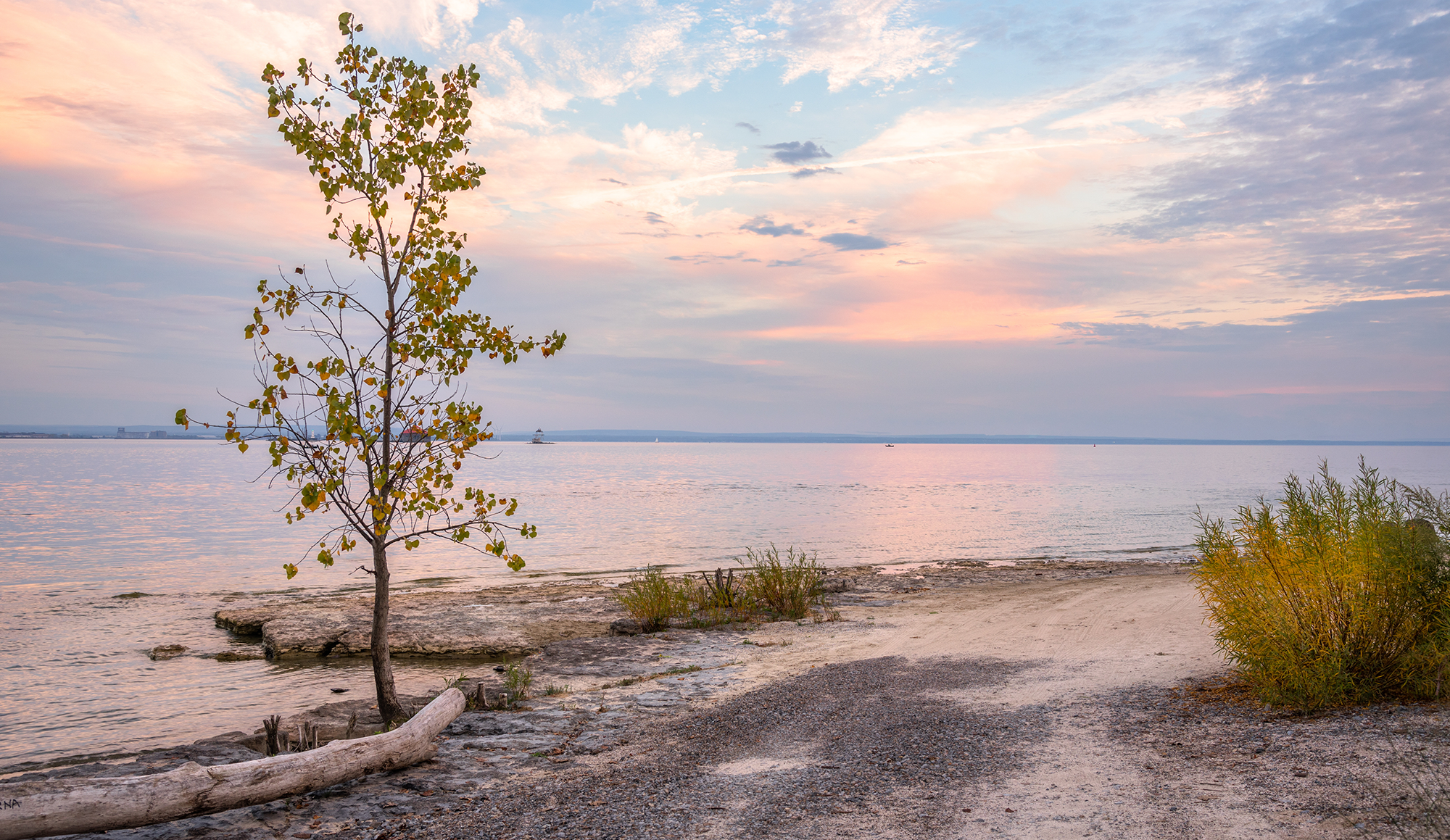 Fall in Fort Erie - placeholder image (replace with your preferred Fort Erie autumn photo)